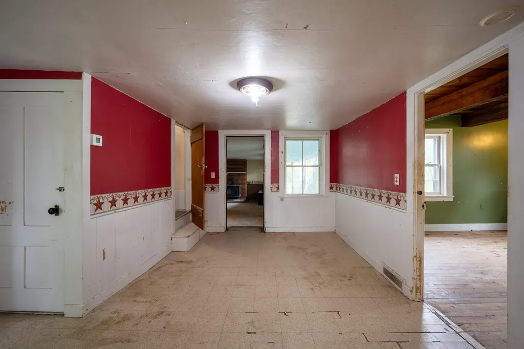 286 S. Bingham Street Cornwall VT 05753