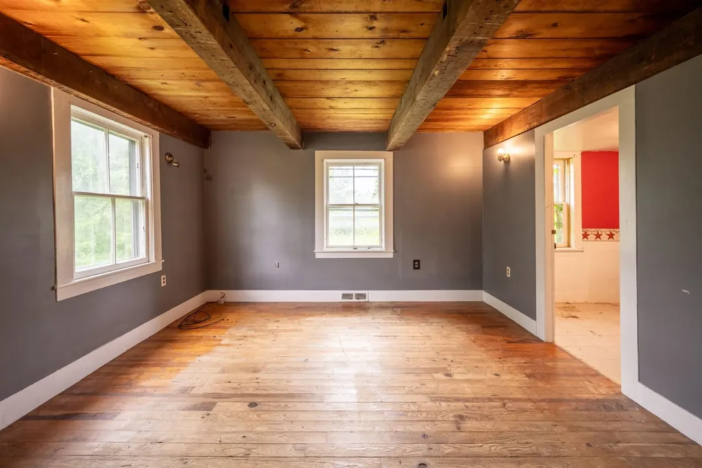 286 S. Bingham Street Cornwall VT 05753
