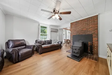 842 Portland Street Rochester NH 03868