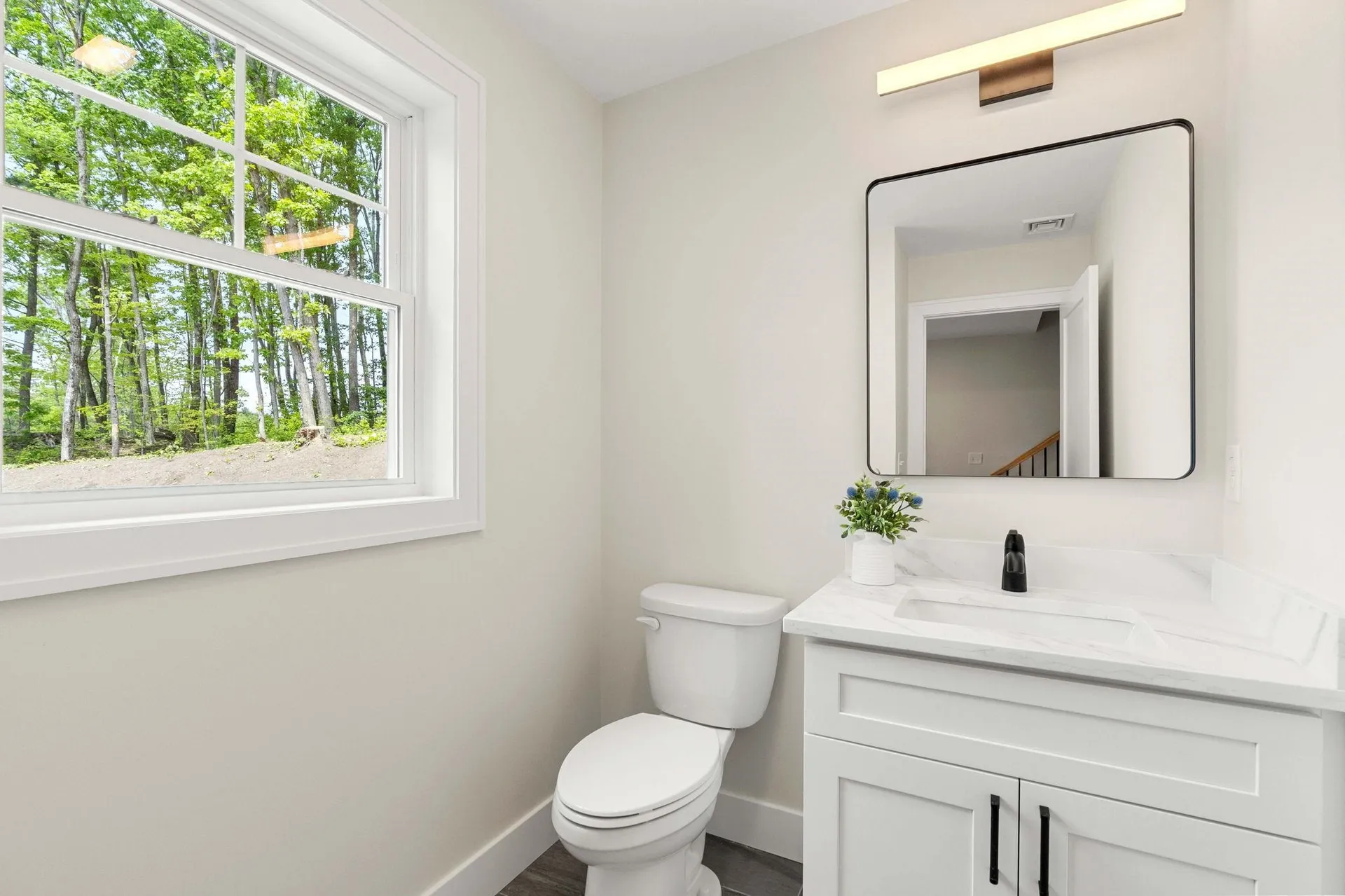 21 Speare Road Hudson NH 03051