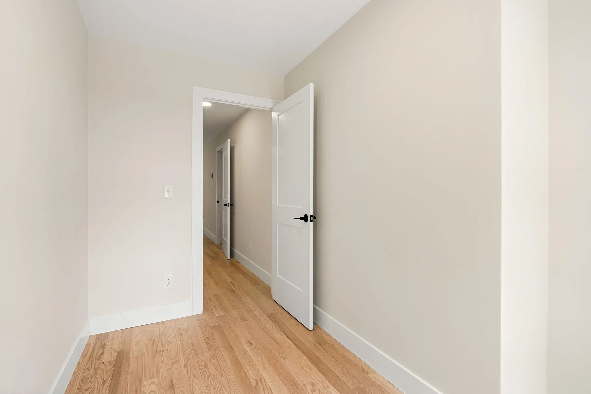 21 Speare Road Hudson NH 03051