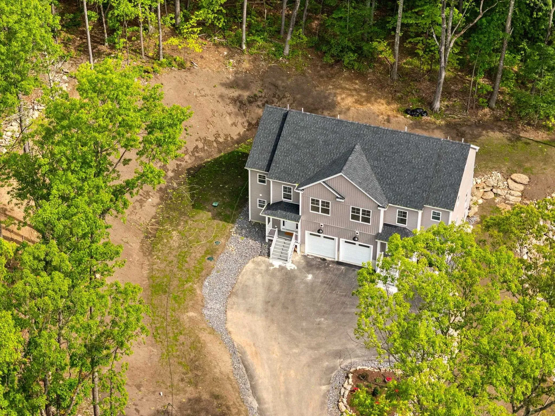 21 Speare Road Hudson NH 03051