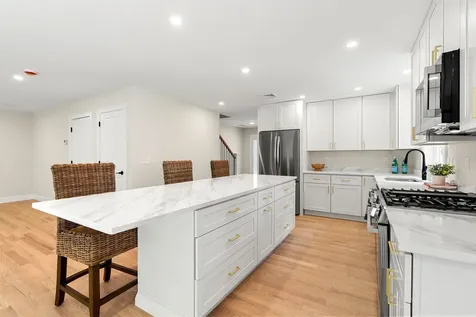 21 Speare Road Hudson NH 03051