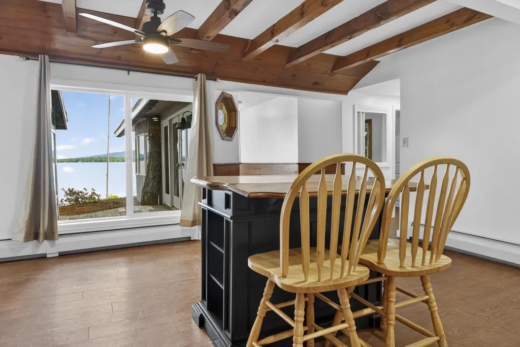 44 Ossipee Lake Drive Ossipee NH 03814