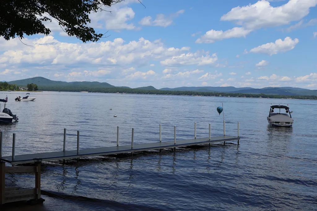 44 Ossipee Lake Drive Ossipee NH 03814