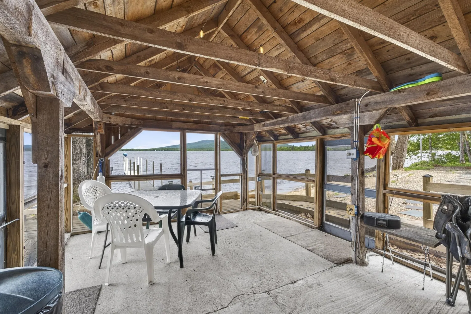 44 Ossipee Lake Drive Ossipee NH 03814