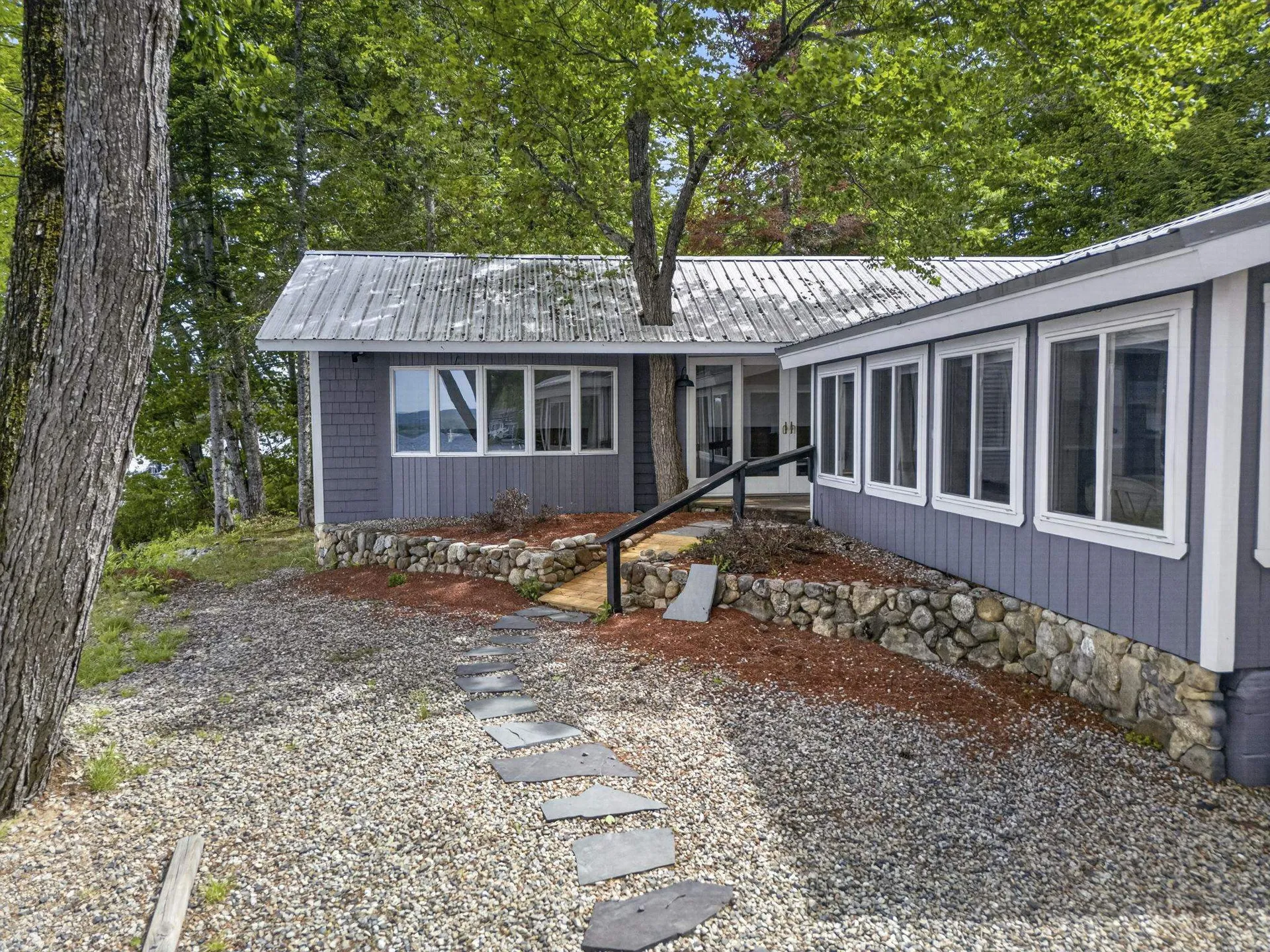 44 Ossipee Lake Drive Ossipee NH 03814
