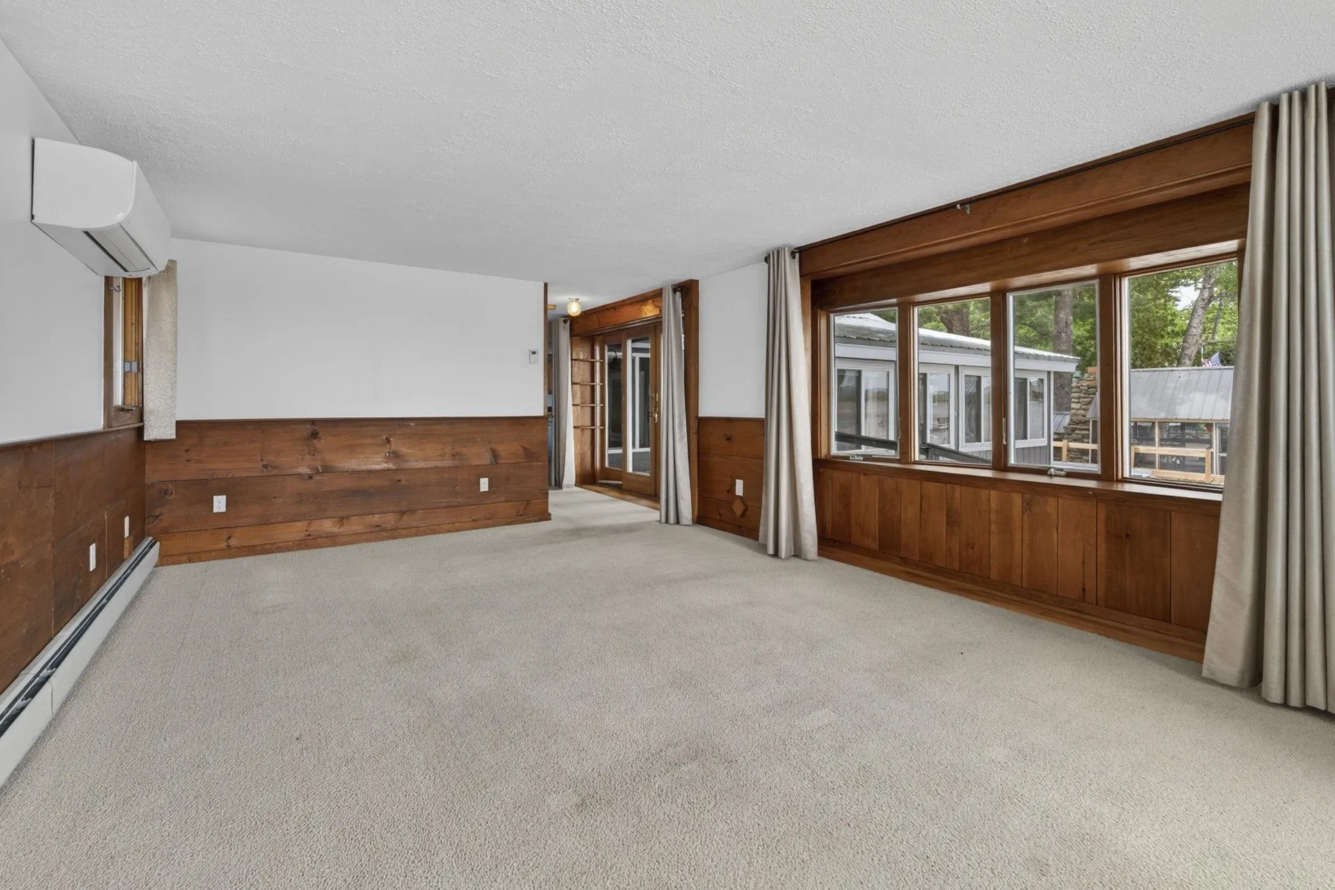 44 Ossipee Lake Drive Ossipee NH 03814
