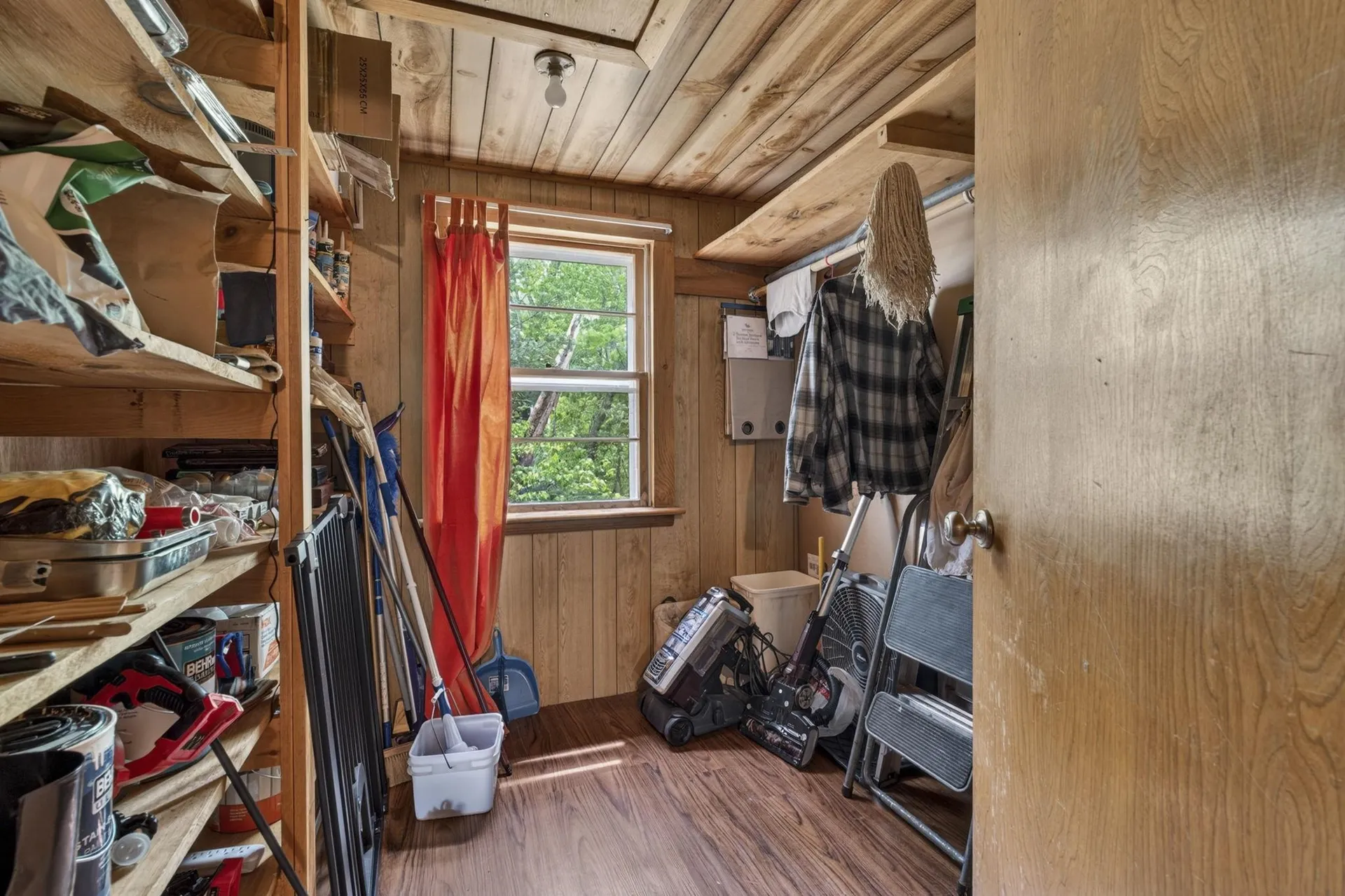 44 Ossipee Lake Drive Ossipee NH 03814