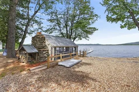 44 Ossipee Lake Drive Ossipee NH 03814