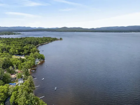 44 Ossipee Lake Drive Ossipee NH 03814