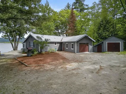 44 Ossipee Lake Drive Ossipee NH 03814