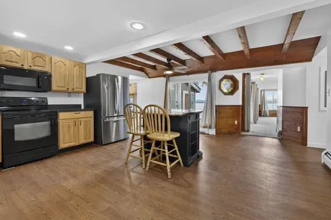 44 Ossipee Lake Drive Ossipee NH 03814