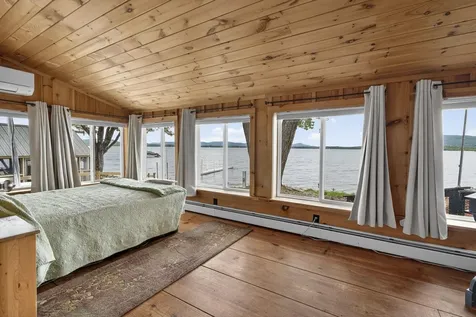 44 Ossipee Lake Drive Ossipee NH 03814