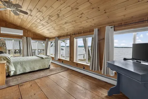 44 Ossipee Lake Drive Ossipee NH 03814