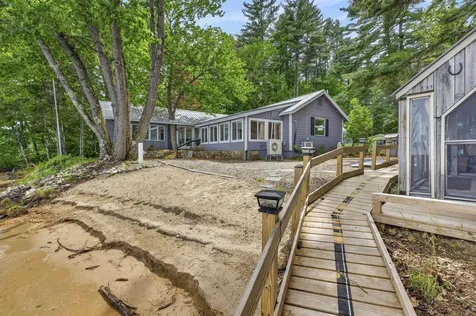 44 Ossipee Lake Drive Ossipee NH 03814