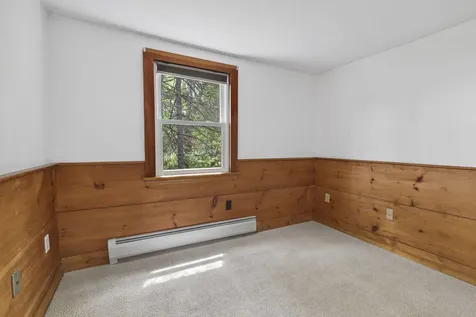 44 Ossipee Lake Drive Ossipee NH 03814