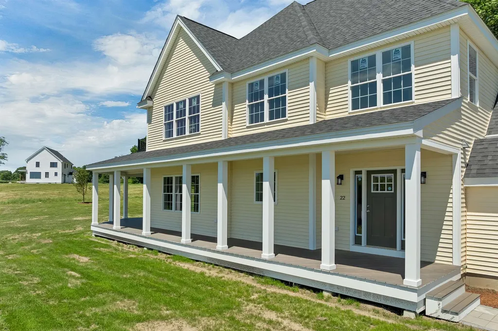 22 Fairway Drive Dunbarton NH 03046