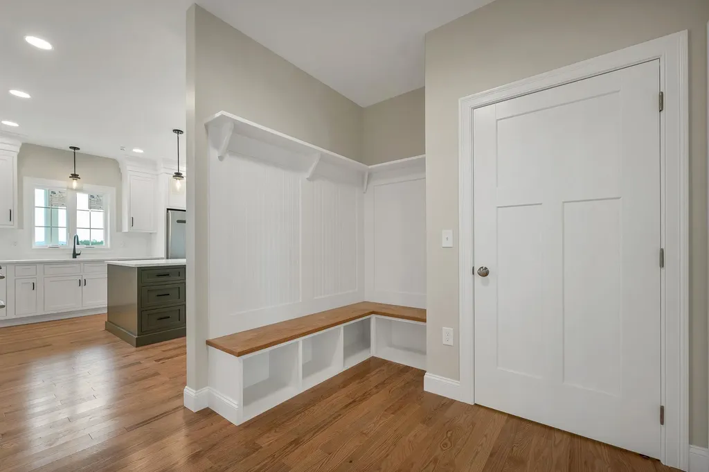 22 Fairway Drive Dunbarton NH 03046