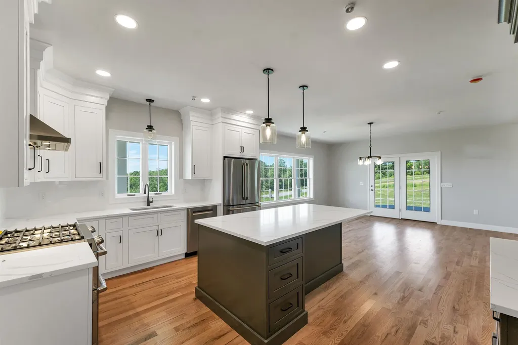 22 Fairway Drive Dunbarton NH 03046