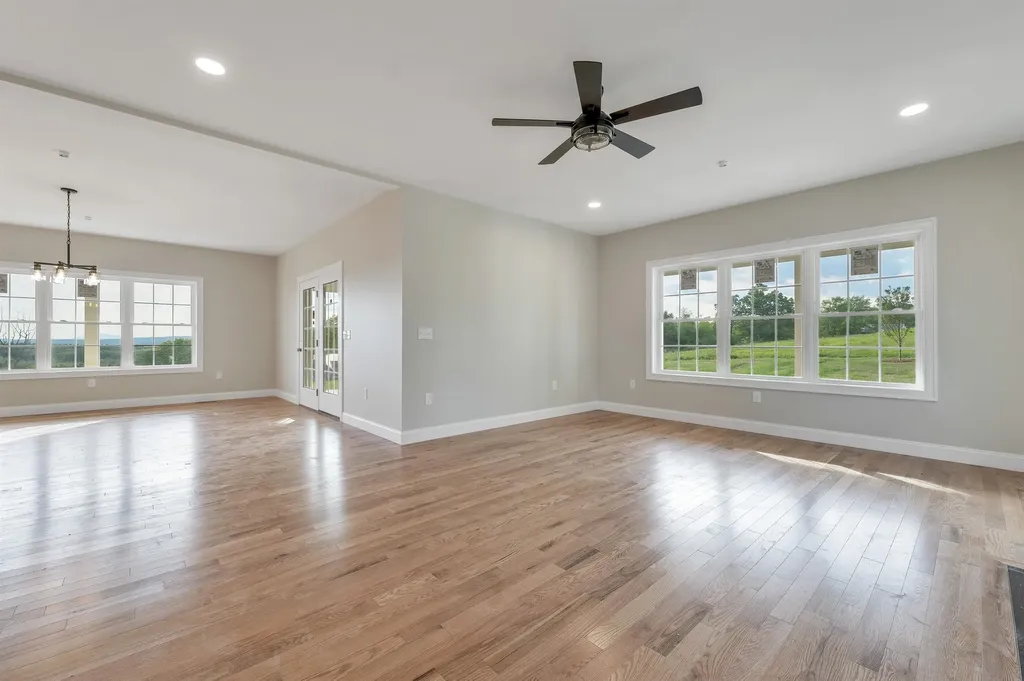 22 Fairway Drive Dunbarton NH 03046