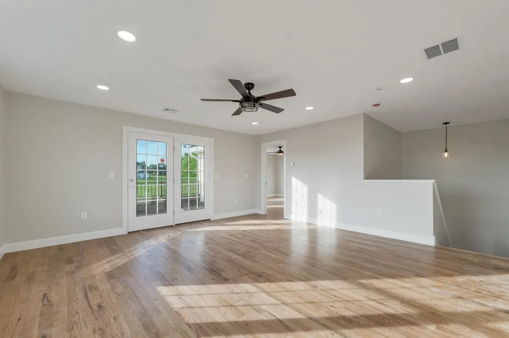 22 Fairway Drive Dunbarton NH 03046