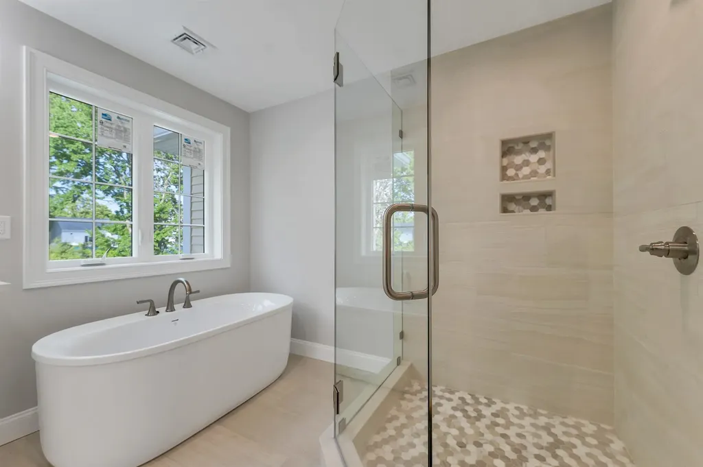 22 Fairway Drive Dunbarton NH 03046
