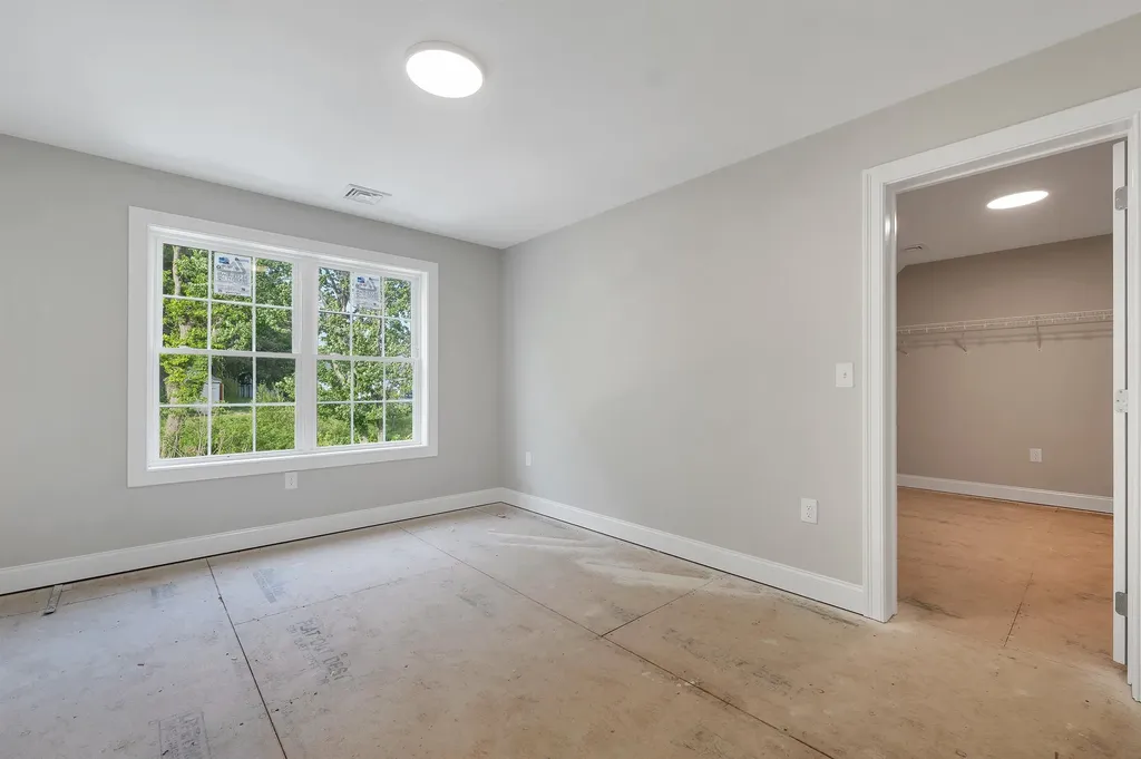 22 Fairway Drive Dunbarton NH 03046