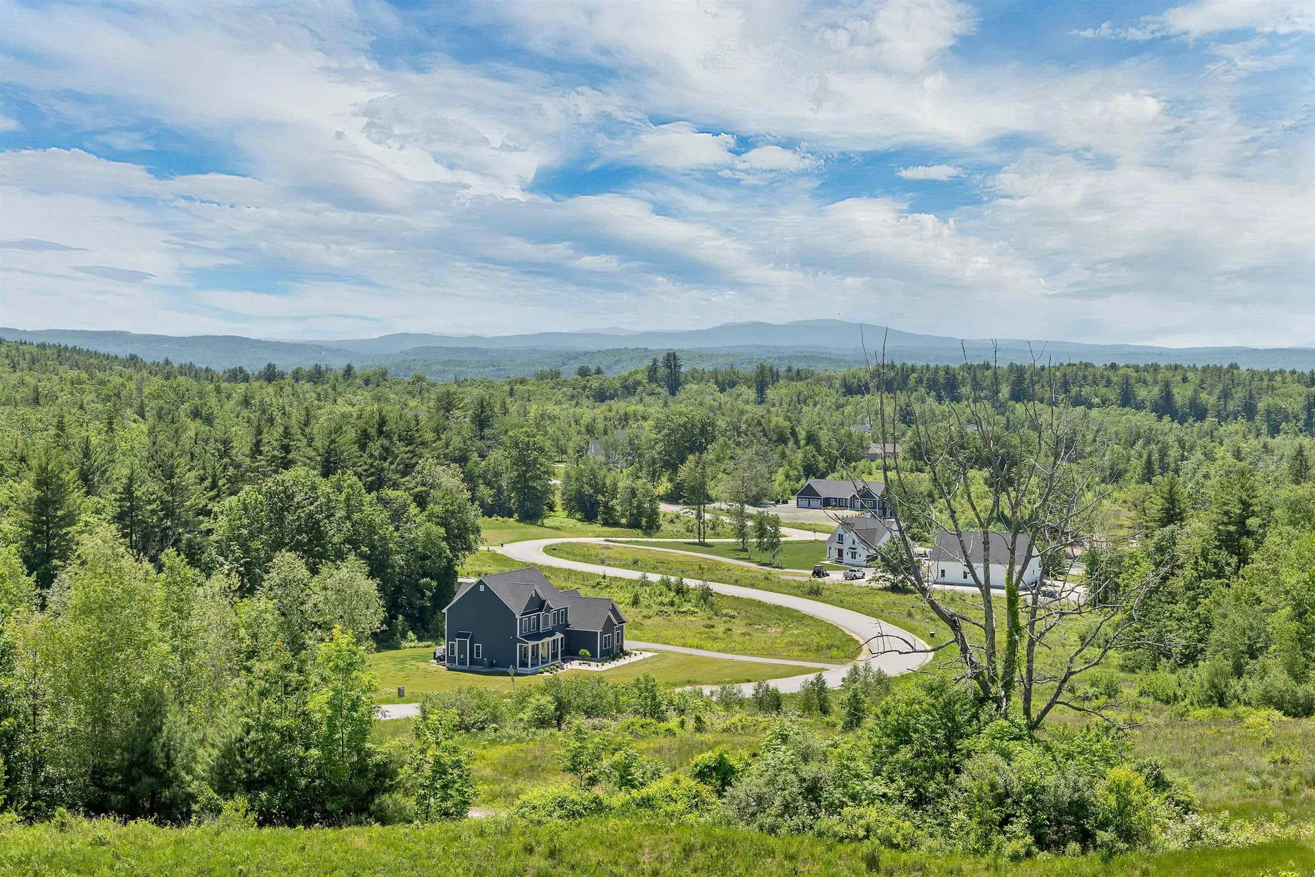 22 Fairway Drive Dunbarton NH 03046