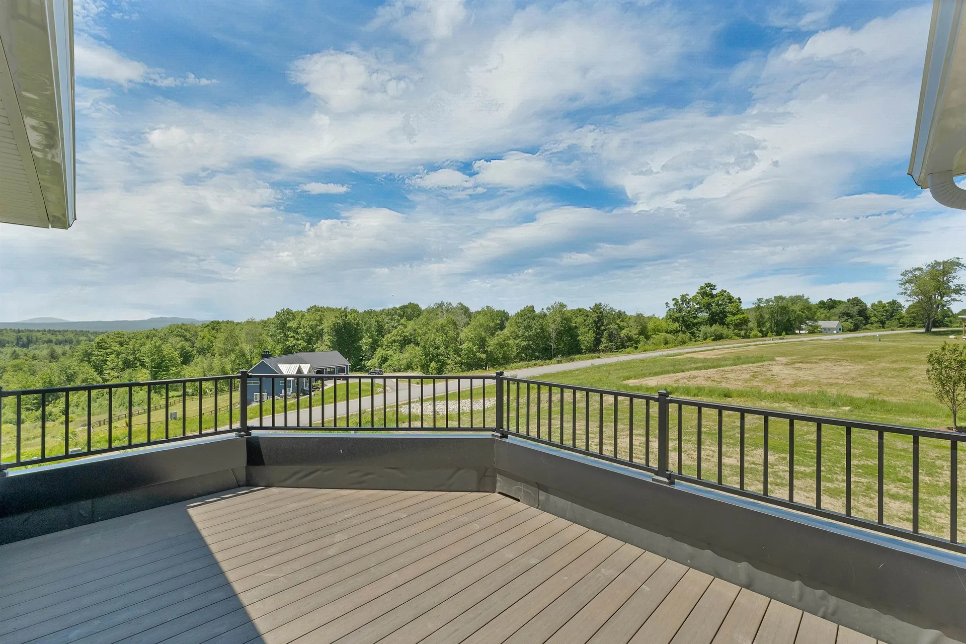 22 Fairway Drive Dunbarton NH 03046