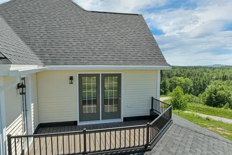 22 Fairway Drive Dunbarton NH 03046
