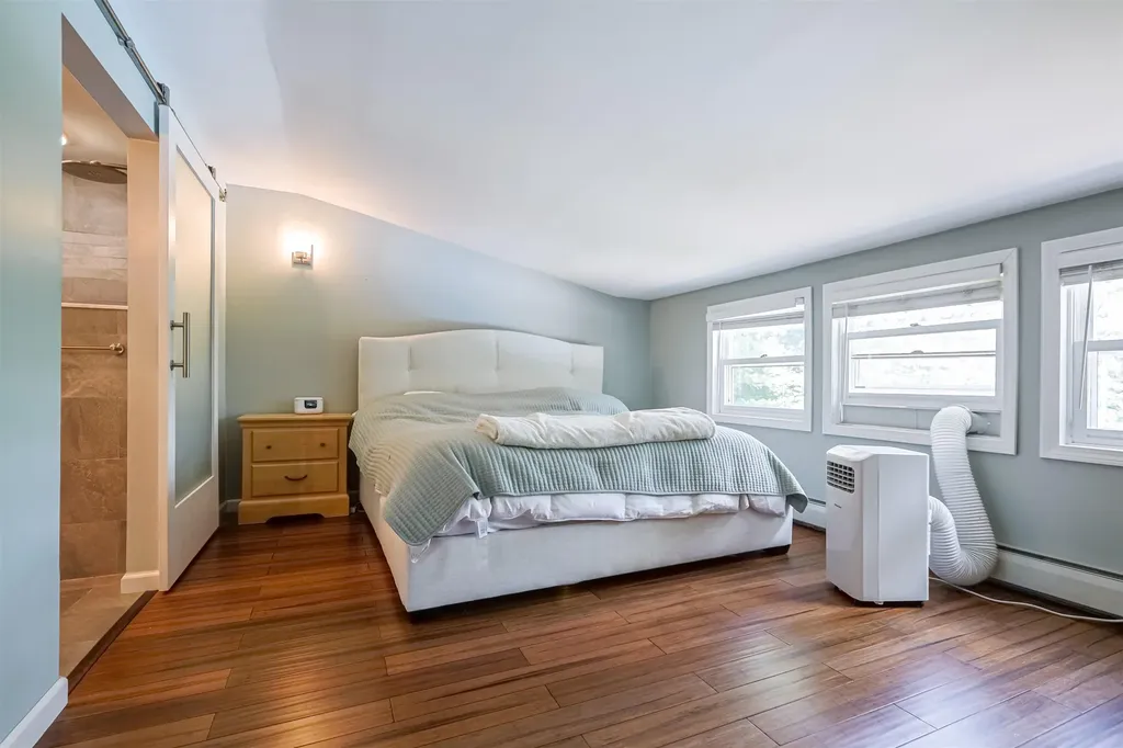 15 Pinewood Drive Amherst NH 03031