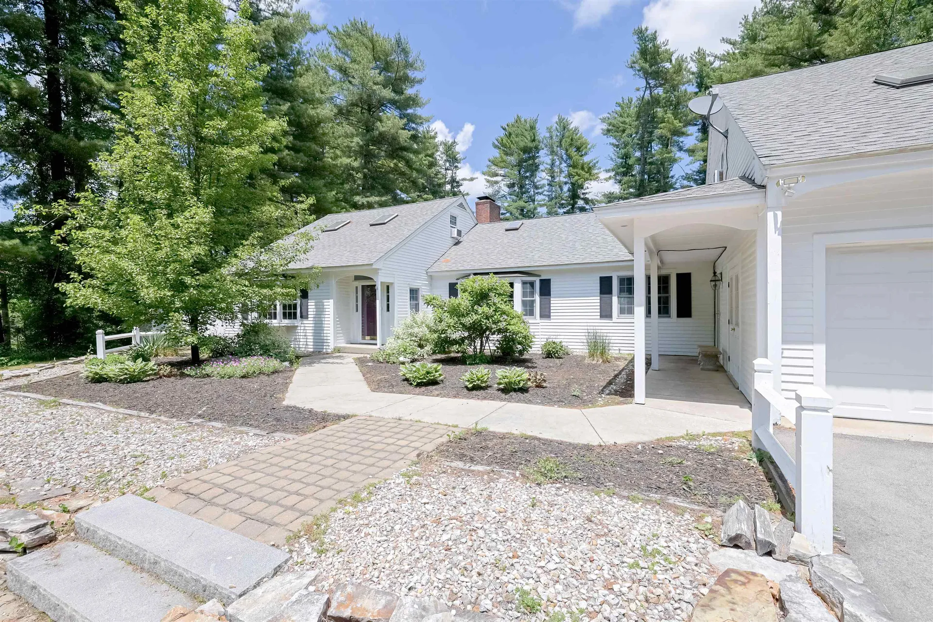 15 Pinewood Drive Amherst NH 03031