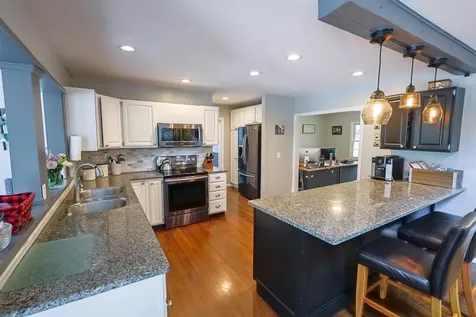 15 Pinewood Drive Amherst NH 03031