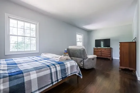 15 Pinewood Drive Amherst NH 03031
