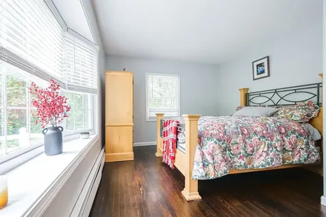 15 Pinewood Drive Amherst NH 03031