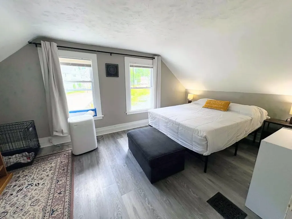 107 West Bow Street Franklin NH 03235