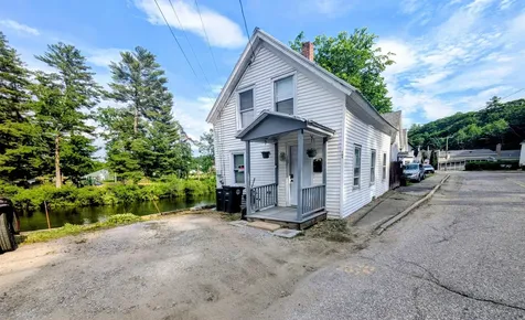 107 West Bow Street Franklin NH 03235