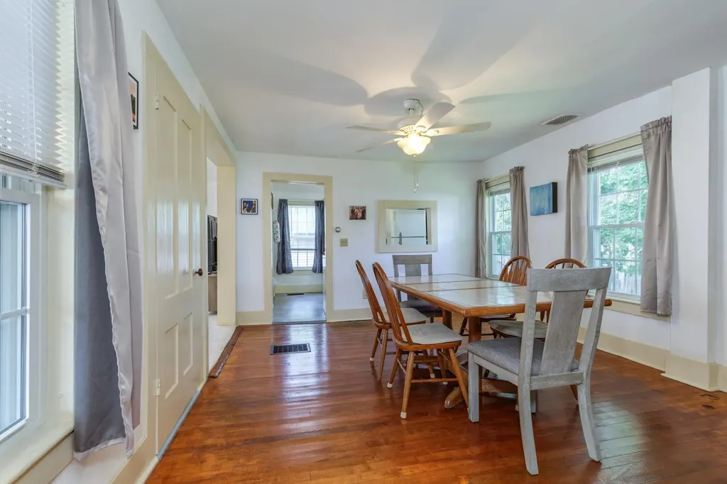 53 Butler Street Hillsborough NH 03244