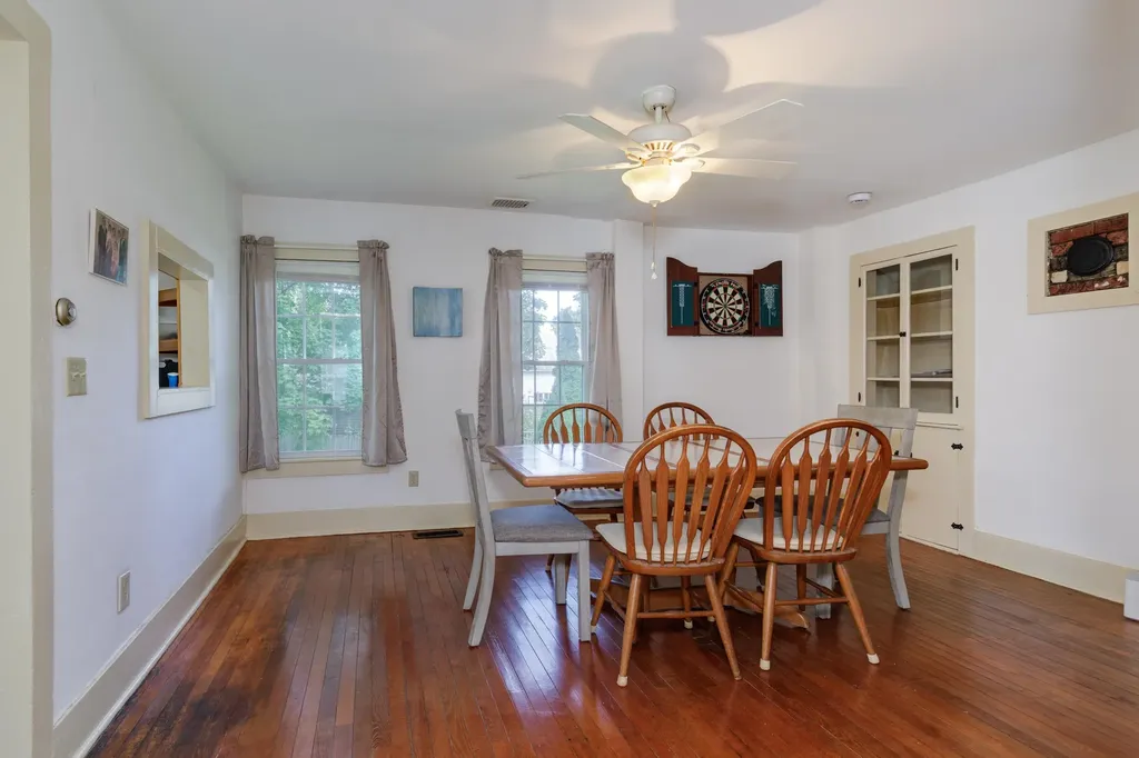 53 Butler Street Hillsborough NH 03244