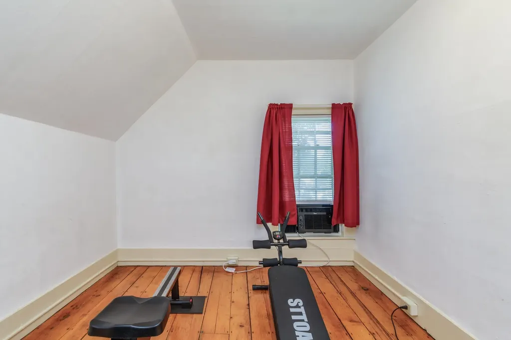 53 Butler Street Hillsborough NH 03244