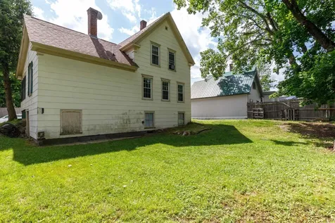 53 Butler Street Hillsborough NH 03244