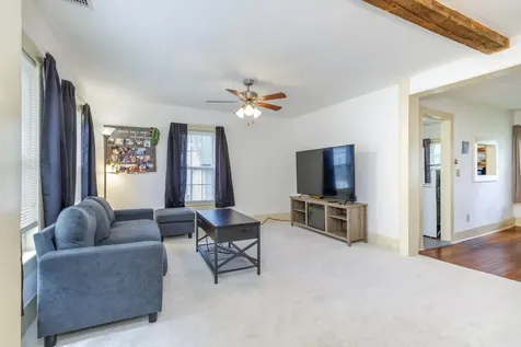 53 Butler Street Hillsborough NH 03244