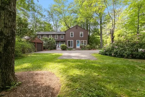 42 Old Town Farm Road Exeter NH 03833