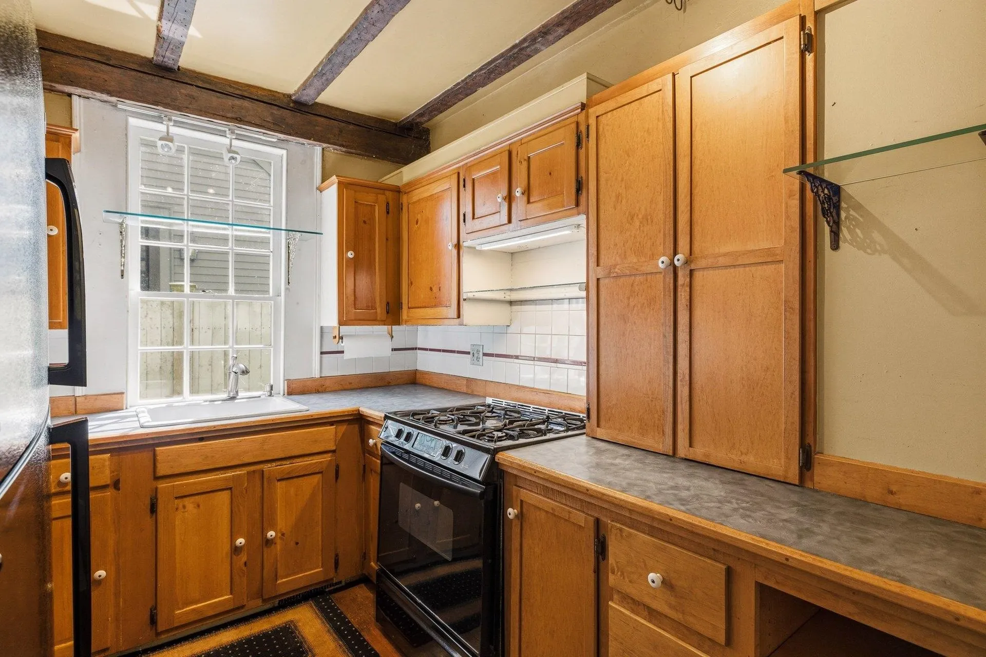 85 Gates Street Portsmouth NH 03801