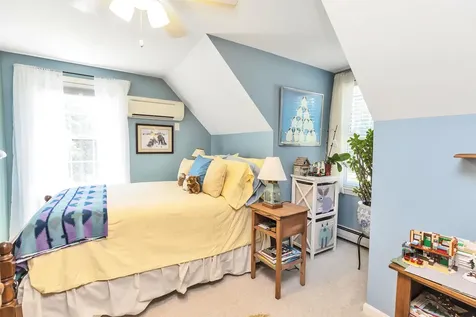 21 Burke Road Peterborough NH 03458