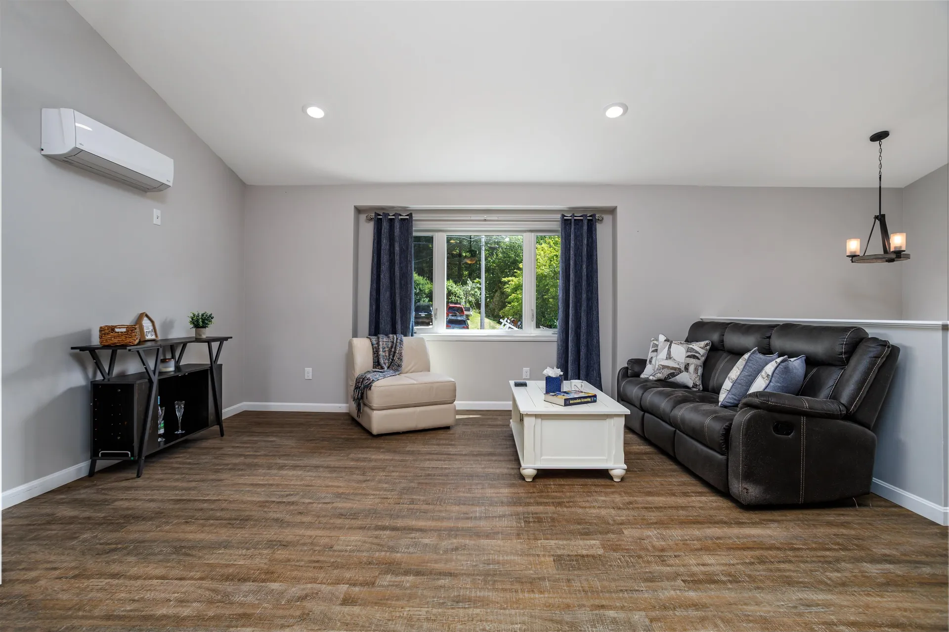 70 Derryfield Road Derry NH 03038
