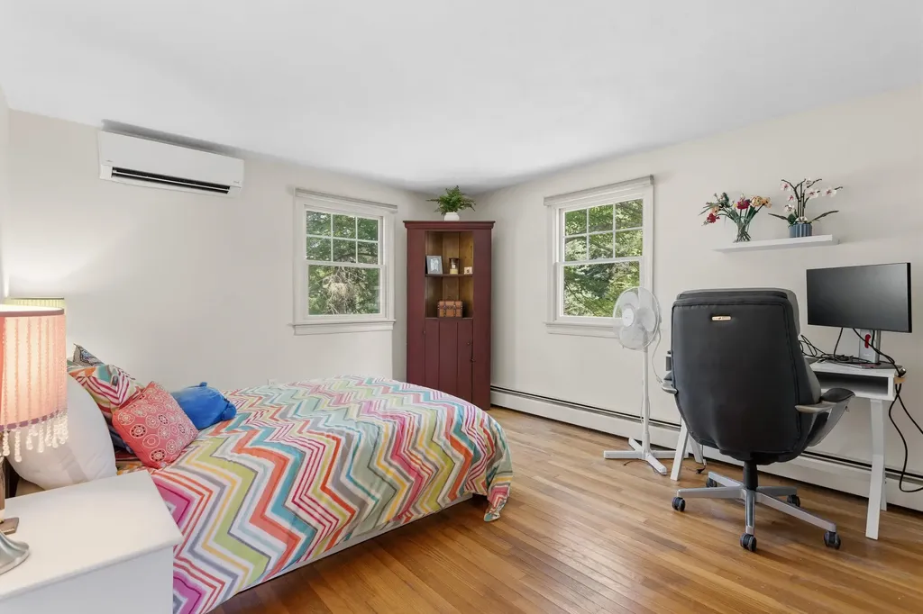 13 William Circle Stratham NH 03885