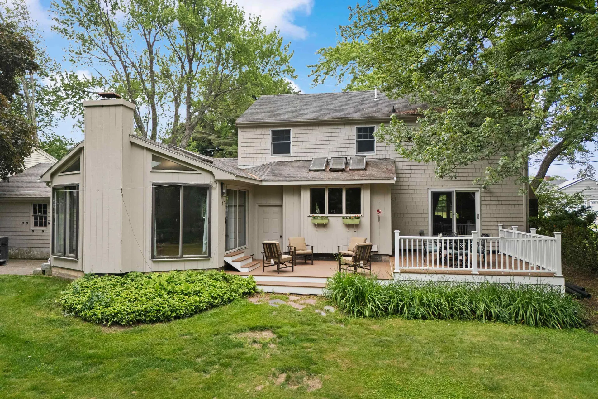 13 William Circle Stratham NH 03885