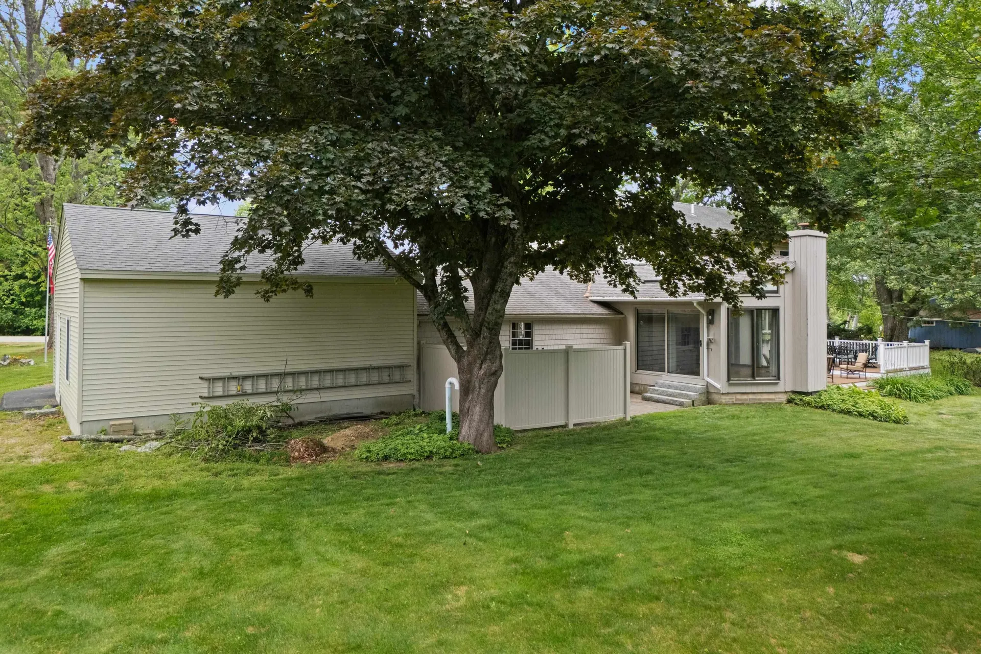 13 William Circle Stratham NH 03885